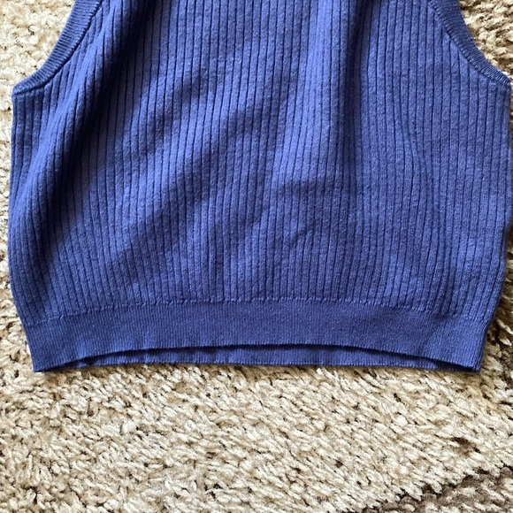 Dynamite Blue Crop Sweater Vest - Picture 5 of 11
